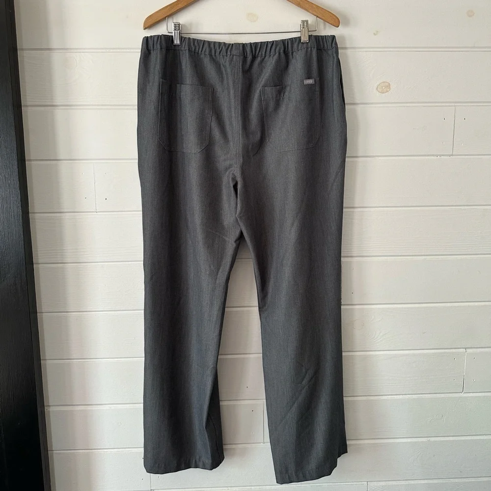 Figs Pisco Basic Scrub Straight Leg Pants in Graphite 4 Pockets Anti-Wrinkle XL
